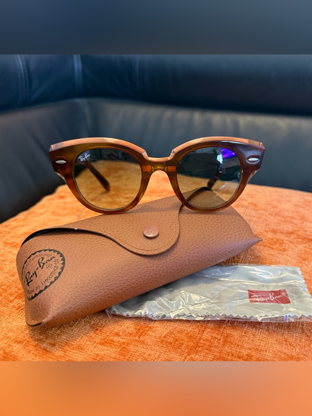 NWOT Ray-Ban Roundabout Sunglasses Havana/ Transparent Green Premium RB2192-F